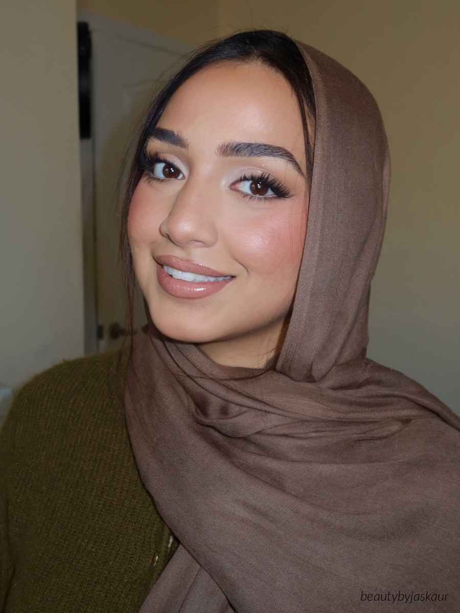 Natural makeup look by Jas Kaur